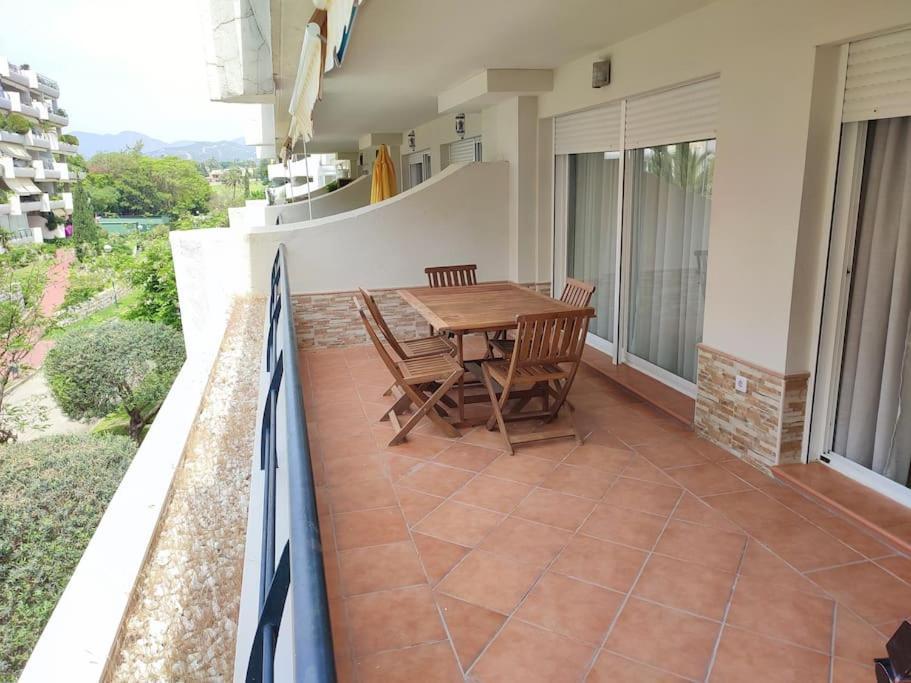 Sunny Guadalmina Apartment Marbella Exterior foto